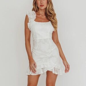 ANNIE RUFFLE SHOULDER MINI DRESS WHITE